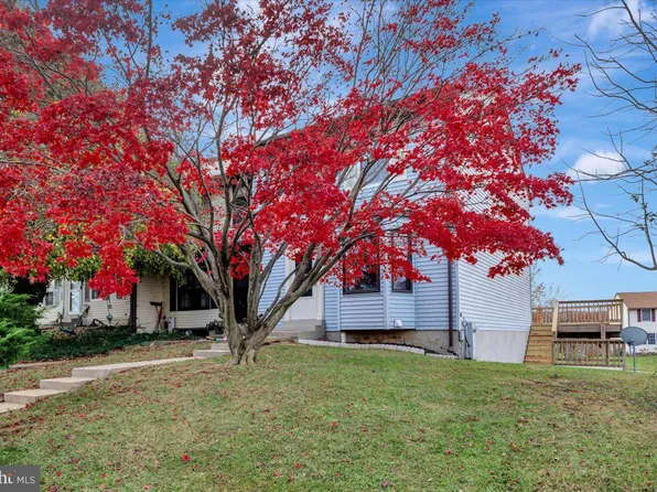 647 Johahn Dr, Westminster, MD 21158