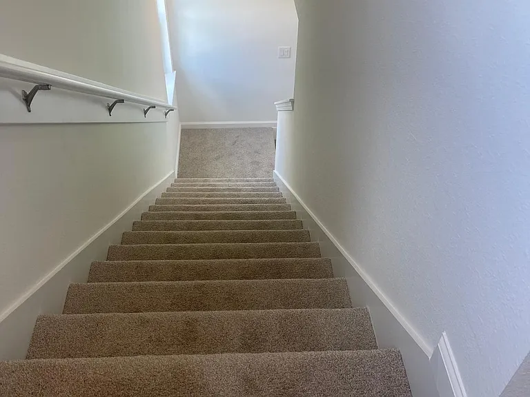 21 Mellowood Ln — Photo 33