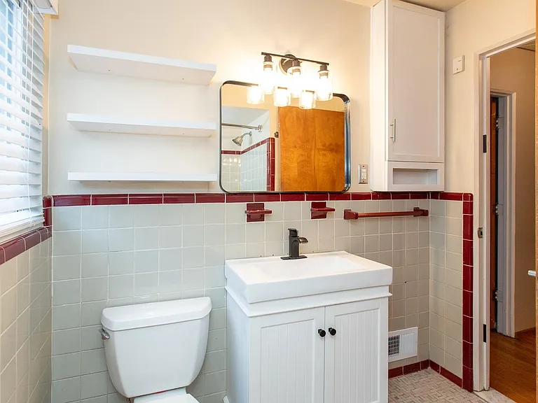 8501 Northfield Blvd — Photo 26