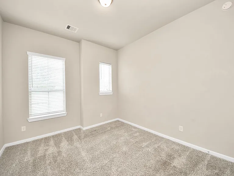 584 Santa Rosa Hills Dr — Photo 21
