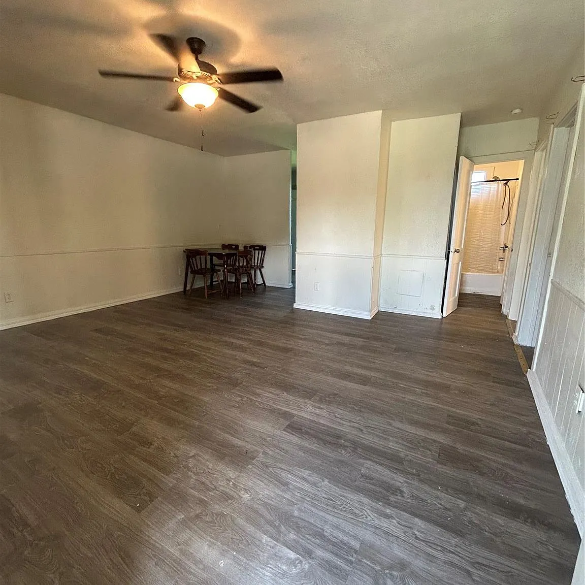 2 bed, 1.0 bath, $850 — Photo 4