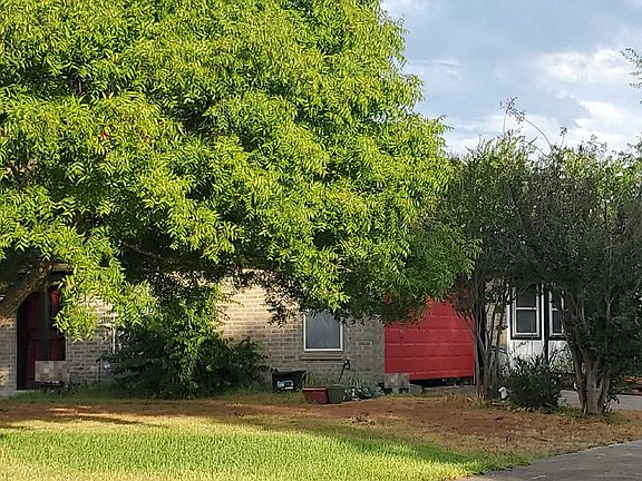 2nd image of 538 Briarcroft Ln