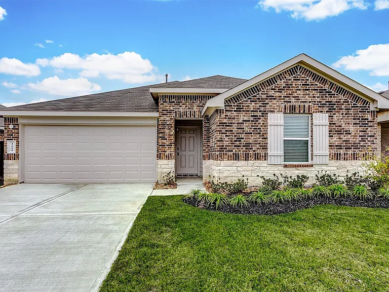 15056 Ashton Meadows Dr — Photo 1