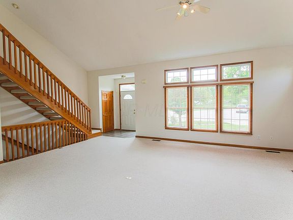 4th image of 6168 Pirthshire St