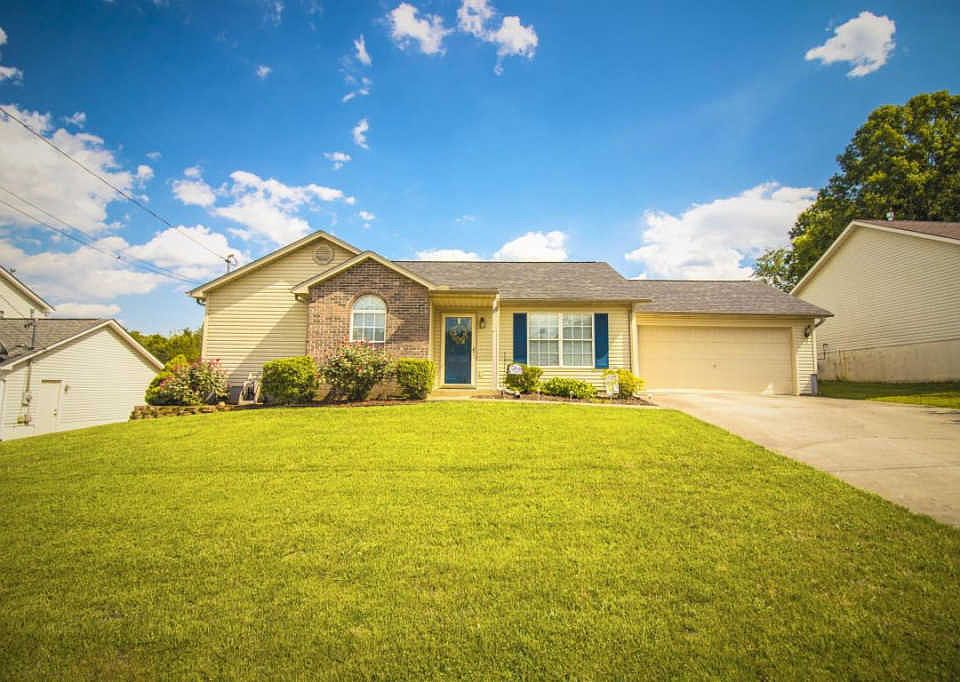 1st image of 7556 Heumsdale Dr