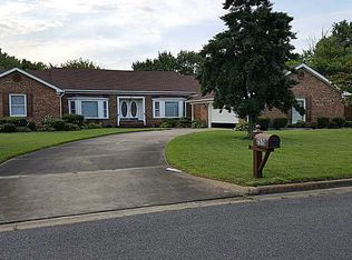 2526 Rock Creek Dr, Chesapeake, VA 23325