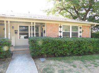10830 Marchant Cir, Dallas, TX 75218