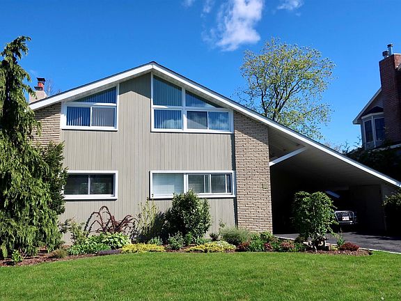 2nd image of 179 Cedar Ln