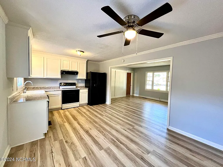 331 Forest Park Rd — Photo 7