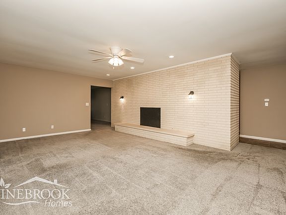 3rd image of 515 Snowglen Dr