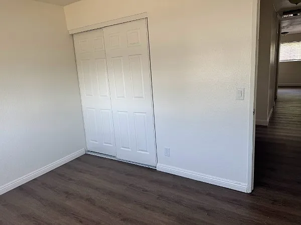 1539 W Avenue H #8 — Photo 6