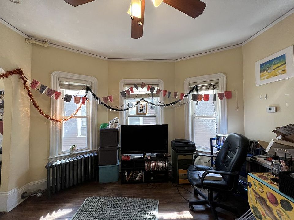 1st image of 21 Chandler St #2A