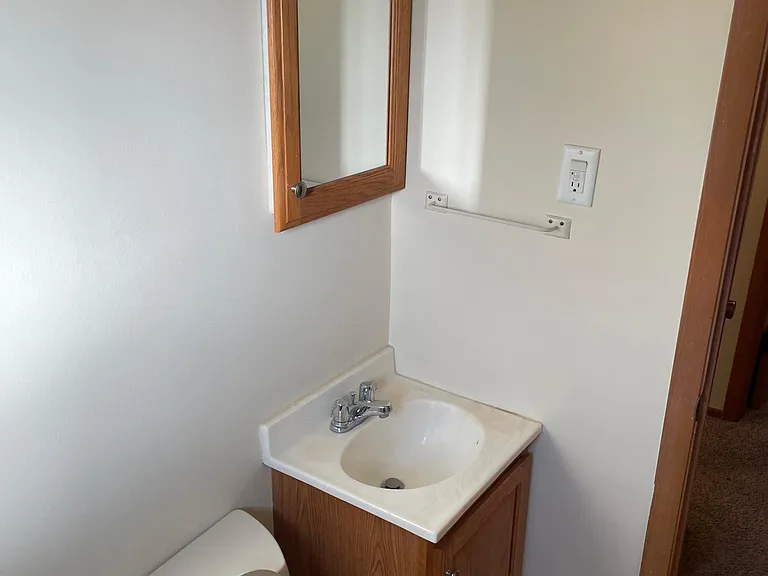 203 W Marion St — Photo 9