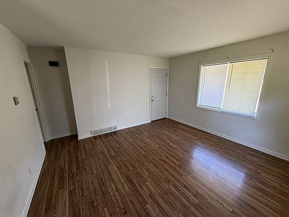 2nd image of 2245 19th Ave