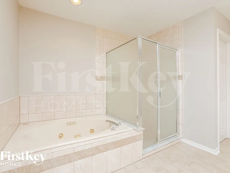 2216 Cerberus Dr — Photo 9