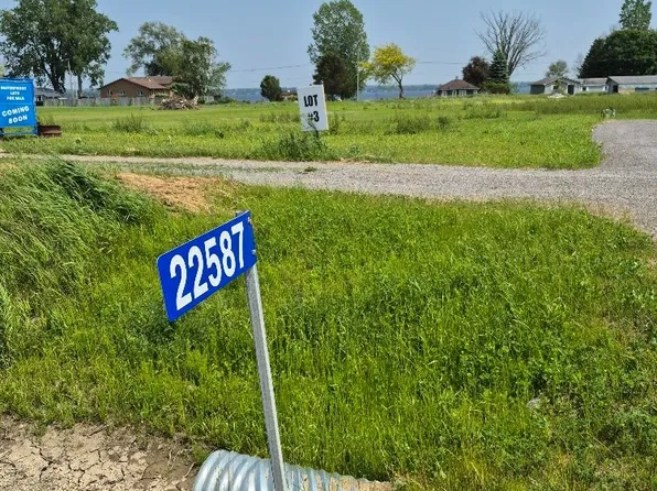 3-39M968 Loyalist Pkwy #22587, Quinte West, ON K8V 0A6