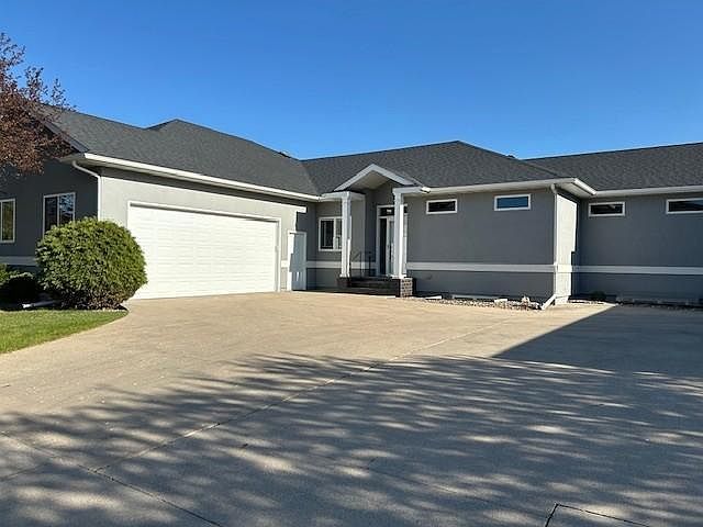 1st image of 715 Northridge Way