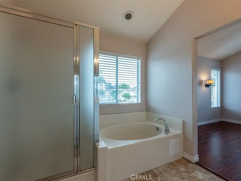 14136 Visions Dr — Photo 32