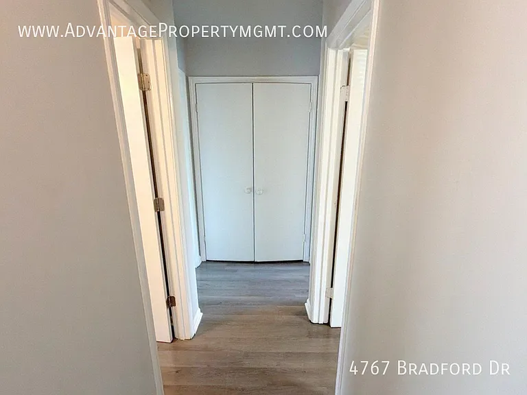 4767 Bradford Dr — Photo 20