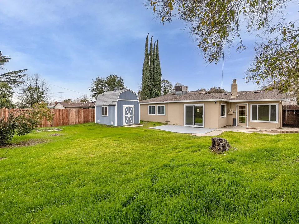 1416 Sebastian Way