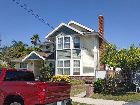 4th image of 15522 Blaine Ave