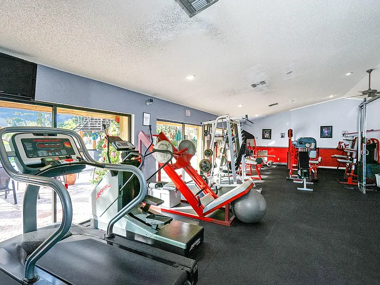 3090 S Oakland Forest Dr #1901 — Photo 21