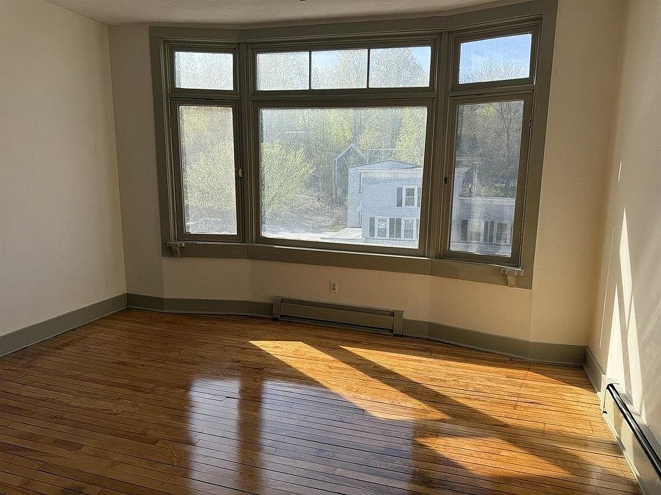 1st image of 408 Central St APT 8