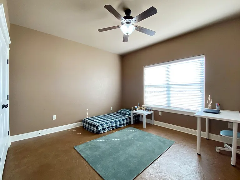 677 White Bear Trl — Photo 24