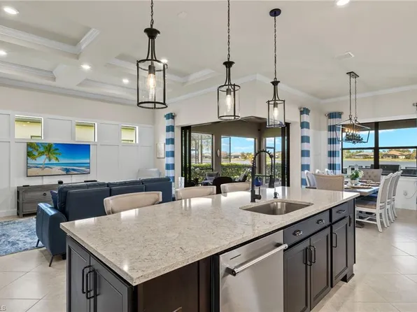 7683 Winding Cypress DR, NAPLES, FL 34114