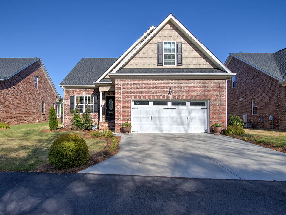 1st image of 4787 Forest Oaks Dr