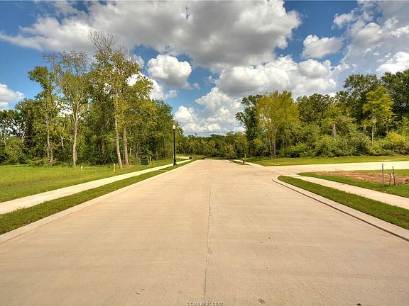 5th image of 3432 Mahogany Dr