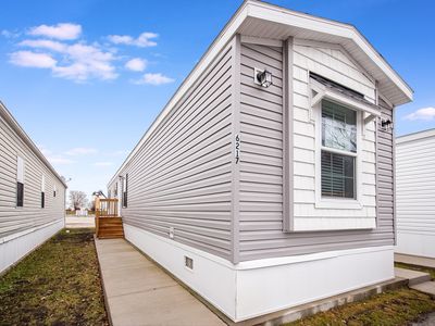 6217 Roger Ln #26, Hodgkins, IL, 60525