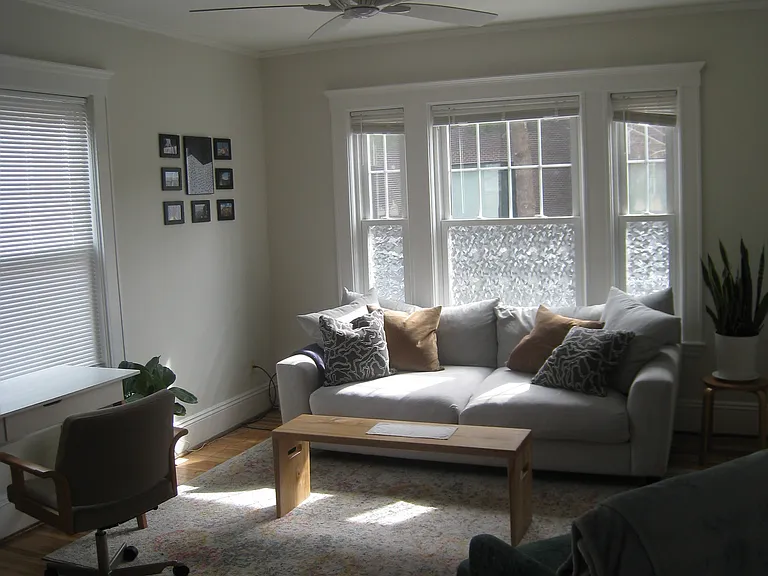 51 Museum St #2 — Photo 3