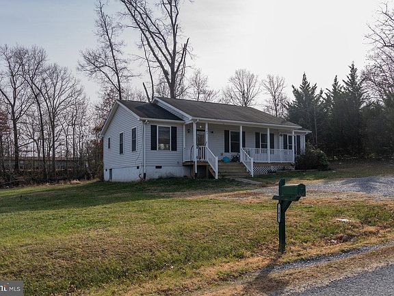 2nd image of 145 Hickory Dr