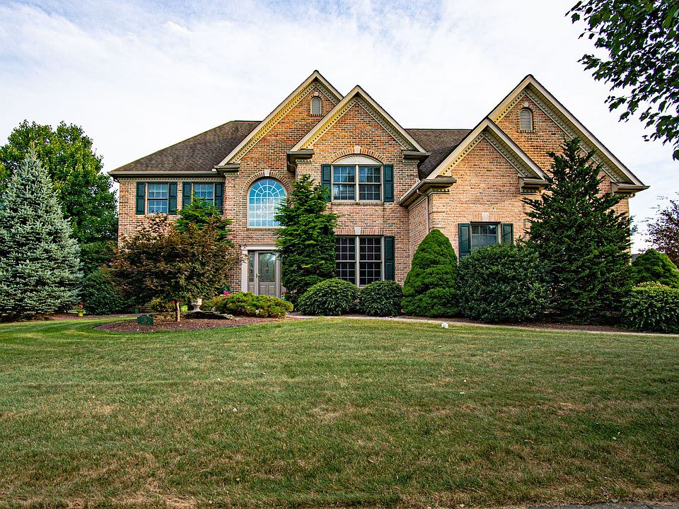 1st image of 79 Saddle Ln
