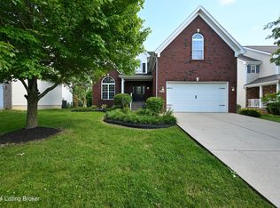 6103 Sweetbay Dr, Crestwood, KY 40014