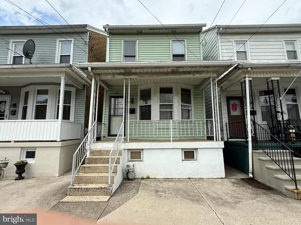 108 Pottsville St, Port Carbon, PA 17965