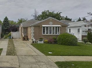 1324 E 101st St, Brooklyn, NY 11236