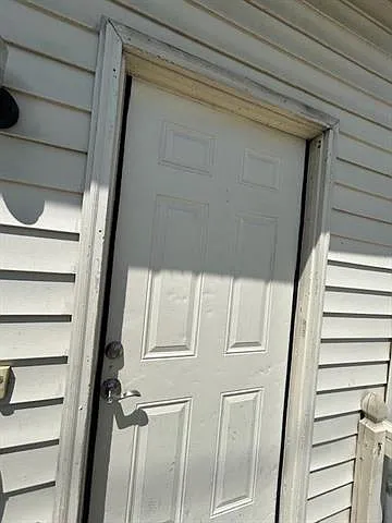3128 Washington Ave — Photo 2