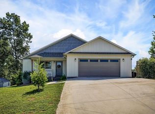 1180 Cobblestone Dr, Rickman, TN 38580