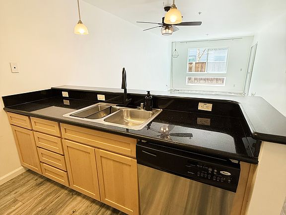 3rd image of 6400 Christie Ave APT 4115