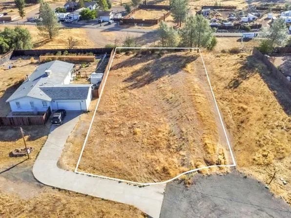 17832 Iris Way, Clearlake Oaks, CA 95423