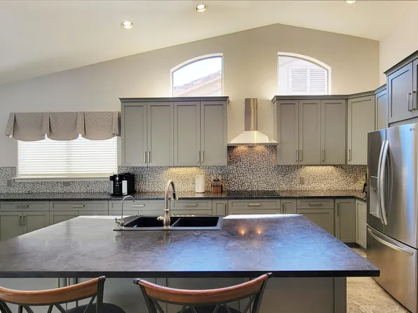 3740 S VISTA Place, Chandler, AZ 85248