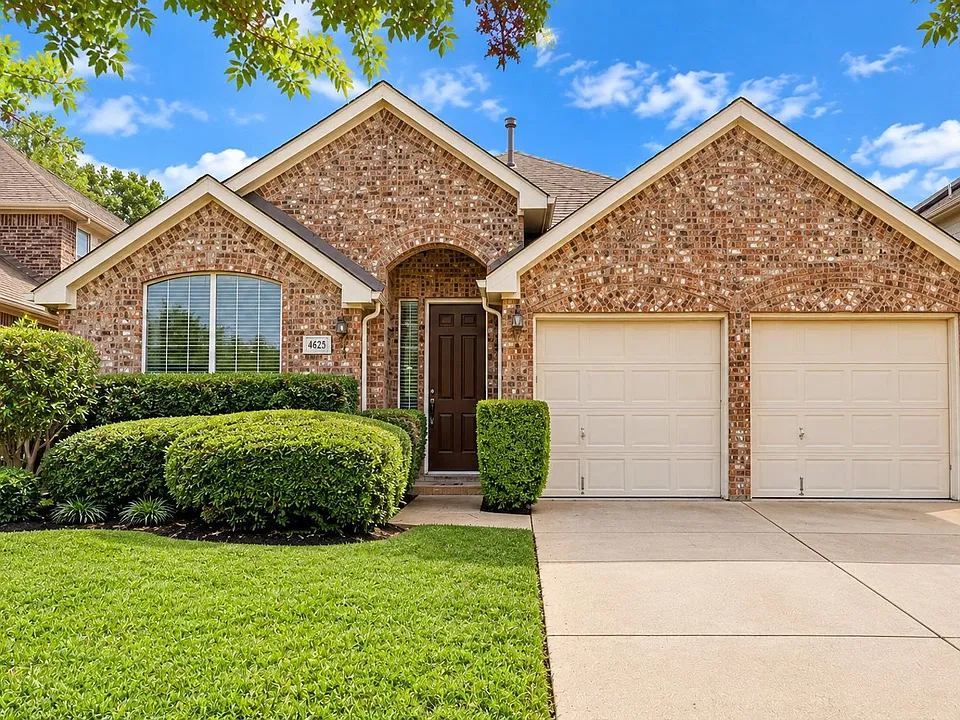 4625 Marguerite Ln