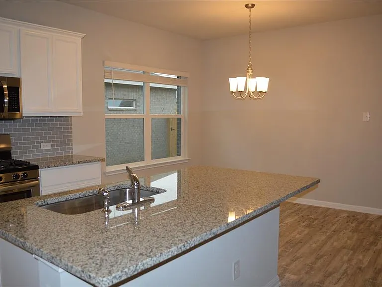 2800 Bridekirk Dr — Photo 7