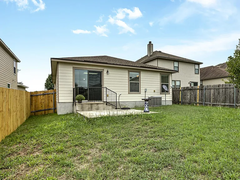 2322 Kuykendall Dr — Photo 25