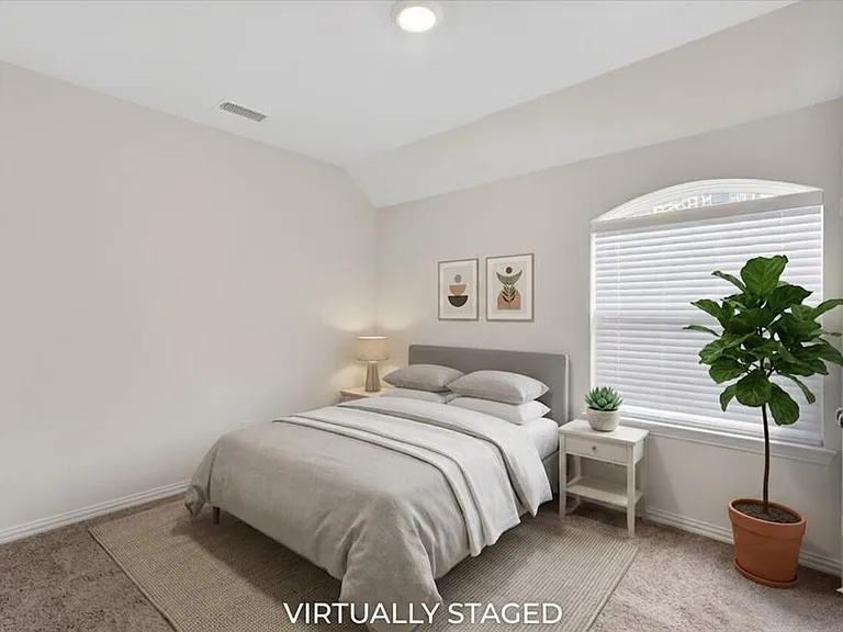 984 Emil Pl — Photo 12