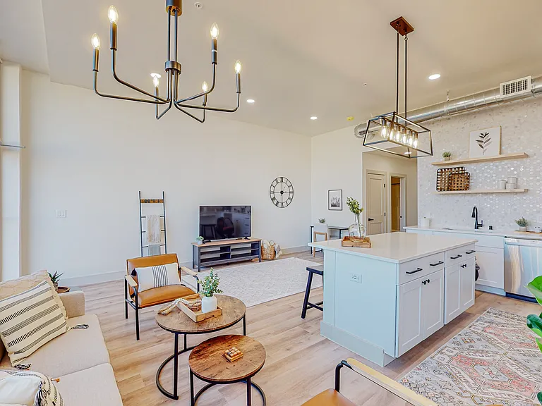 223 Sierra Dr SE #B1 — Photo 6