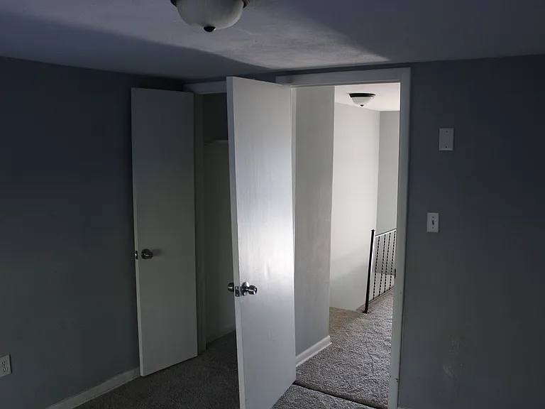 1099 Irishtown Rd #C — Photo 10