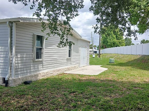 3rd image of 5601 Duncan Rd #R7